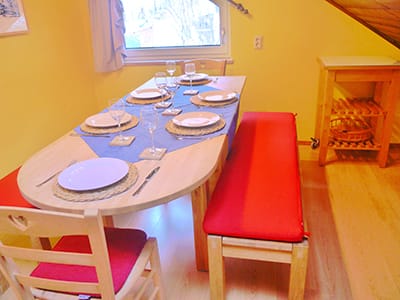 Dining img